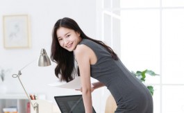 丈夫貌美助理强势上门，我盛宴款待